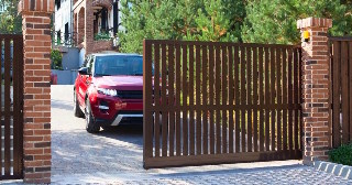 Купить ворота на участок Кизляр, цена от 2696 руб.