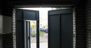 Купить гаражные ворота распашные Кизляр, цена от 3814 руб.